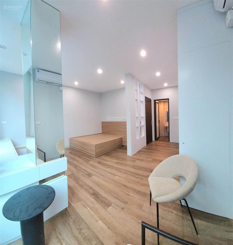 Hàng hiếm trung tâm cầu giấy phố vip nguyễn thị định 3 bước ra phố ở sướng, kinh doanh đỉnh