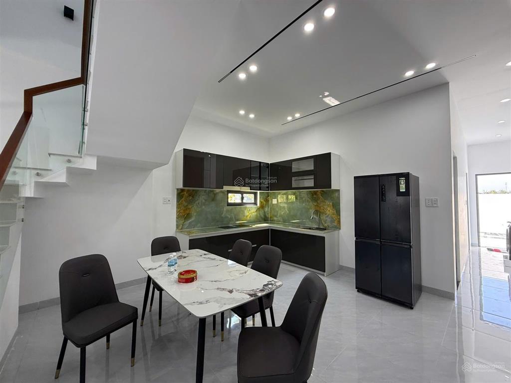 Bán nhà 2 tầng xã diên sơn, diên khánh mới đẹp chưa qua sử dụng