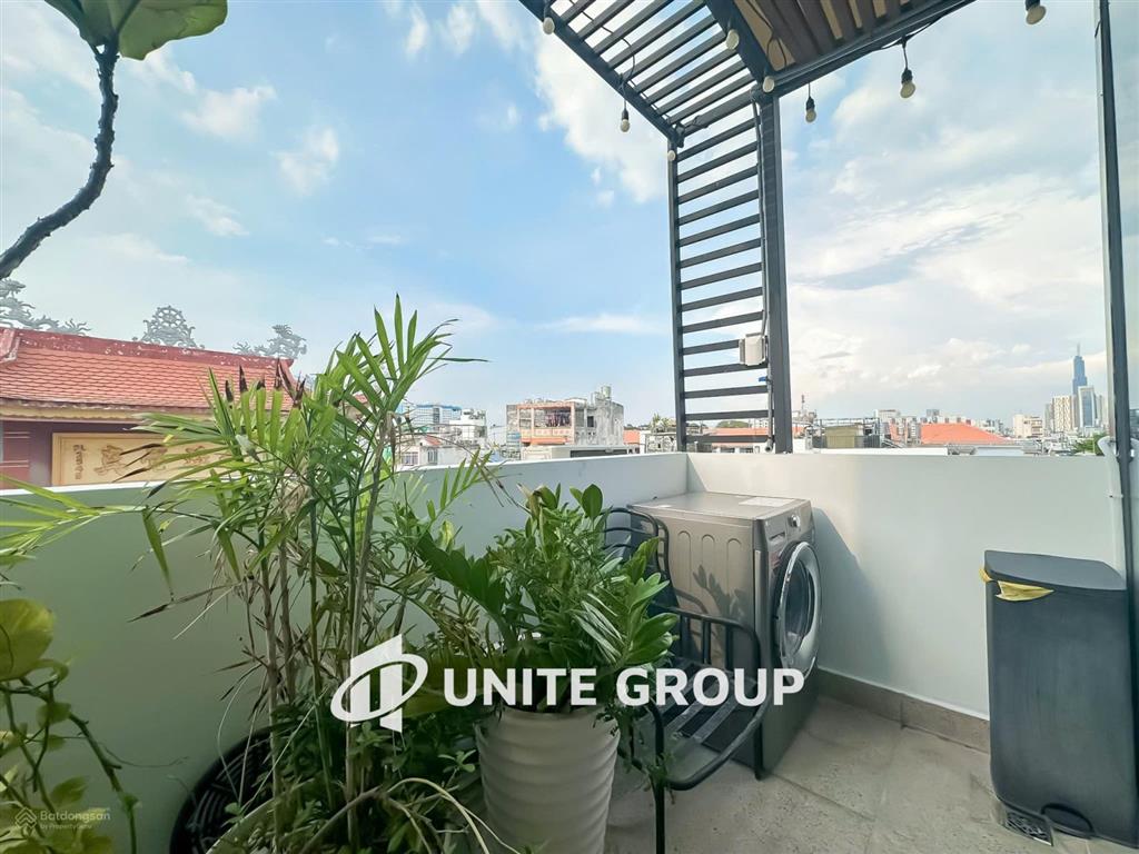 Cho thuê căn hộ full nội thất có ban công quận phú nhuận, sát phan xích long,phan đăng lưu,quận 1/3