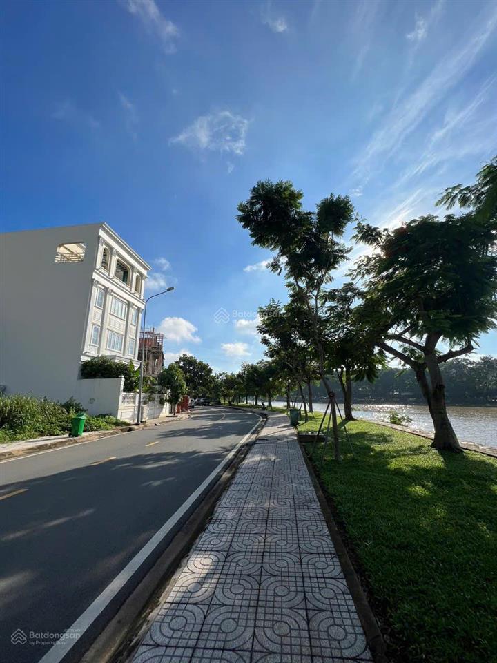 Giảm 3 tỷ villa góc 2 mặt tiền khu dân cư cao cấp an phú, q2 cũ nay là phường bình trưng, tp.hcm