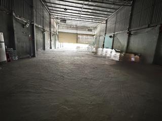 Cho thuê nhà mặt phố 8,7 triệu, 200m2 tại ngay chân cầu mồng gà, ql50, mỹ lộc, cần giuộc