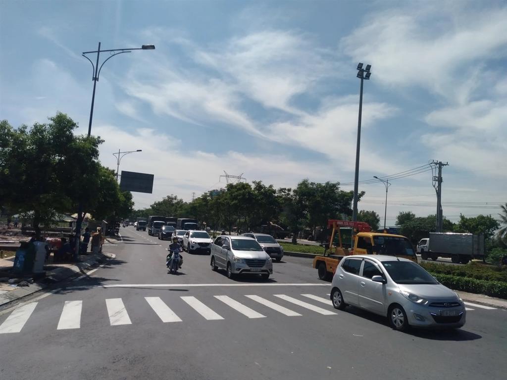 NHÀ 2 TẦNG 40M² - NGAY TRẦN VĂN GIÀU - TỈNH LỘ 10 - CHỈ HƠN 2T.Ỷ - SỔ RIÊNG - KO QUY