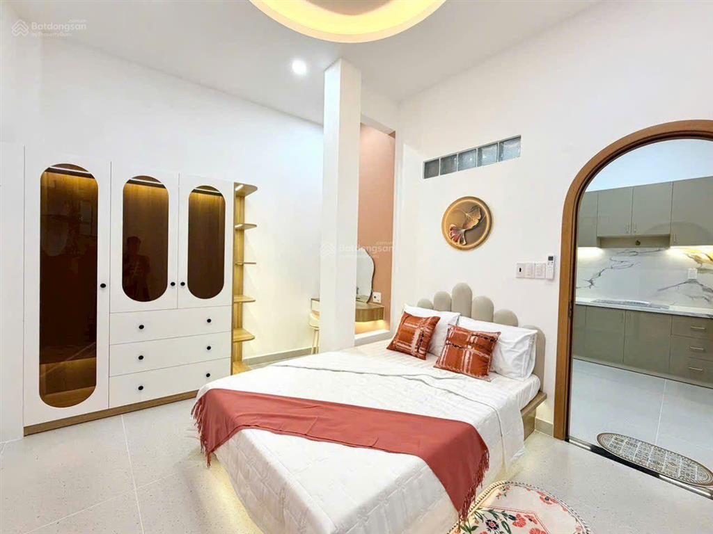 Bán nhà nơ trang long  siêu đẹp, 3 tầng 4pn, full nt, shr chỉ 7.45 tỷ