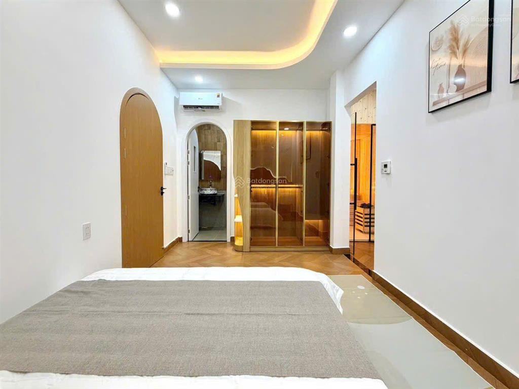 Bán nhà nơ trang long  siêu đẹp, 3 tầng 4pn, full nt, shr chỉ 7.45 tỷ