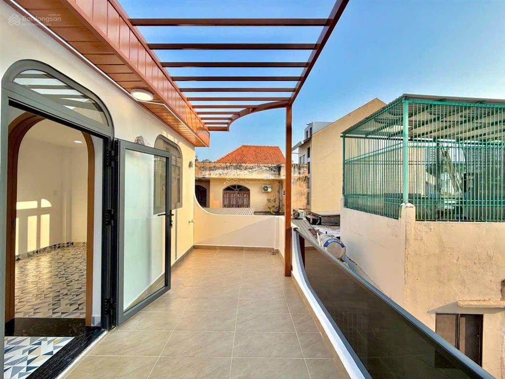 Bán nhà nơ trang long  siêu đẹp, 3 tầng 4pn, full nt, shr chỉ 7.45 tỷ