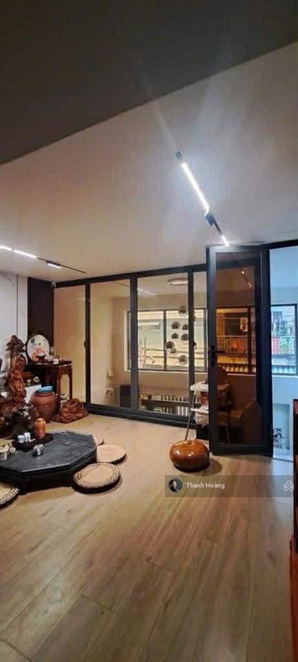 Hẻm xe hơi nhà đẹp 6 tầng thoại ngọc hầu 8tỷ