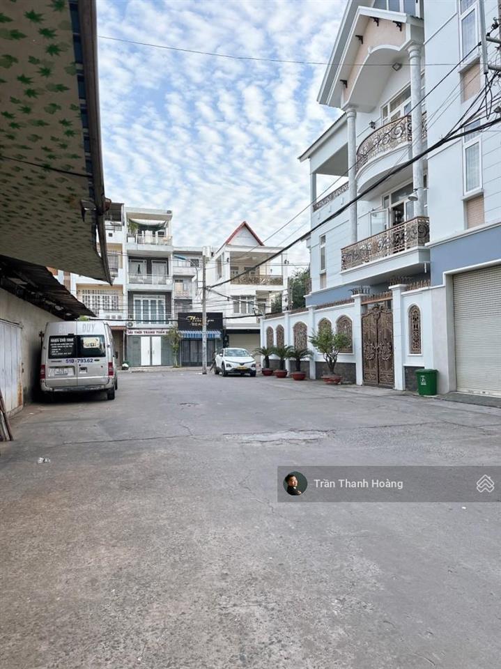 Nhà hẻm ôtô 3 tầng 7tỷ 56m2 đô đốc long tân hương