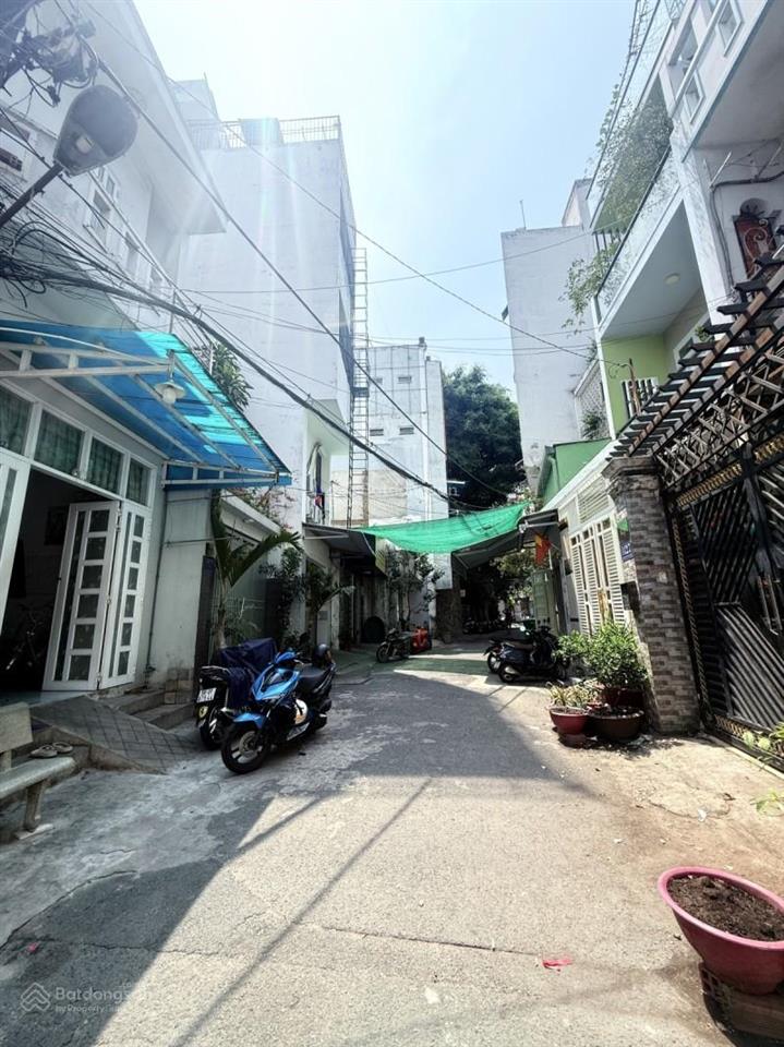 Nhà hẻm xe tải khu ở ổn định thoáng mát 3 tầng thoại ngọc hầu 8tỷ