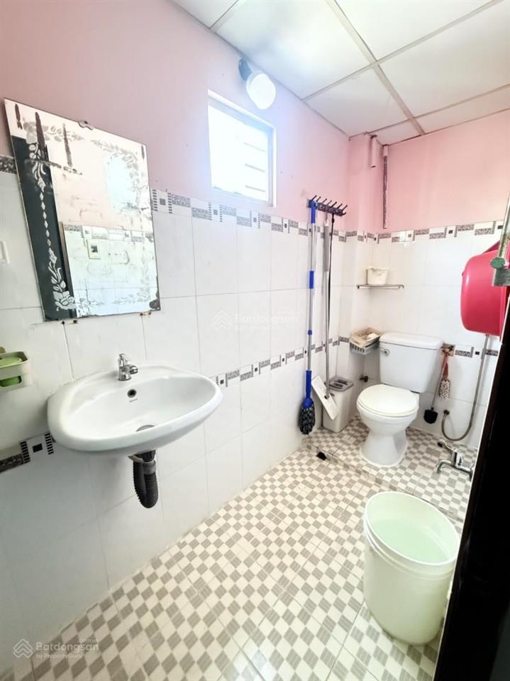 Nhà hẻm xe tải khu ở ổn định thoáng mát 3 tầng thoại ngọc hầu 8tỷ