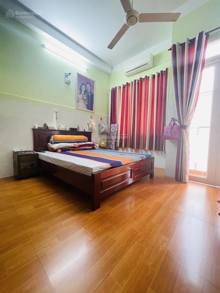 Giá tốt 5 tầng 50m2, lũy bán bích ngay đầm sen 8 tỷ tl
