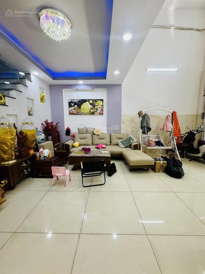 Chủ nhà giảm sâu giá hẻm xe hơi 3 tầng 60m2 trịnh đình trọng 6 tỷ tl tân phú