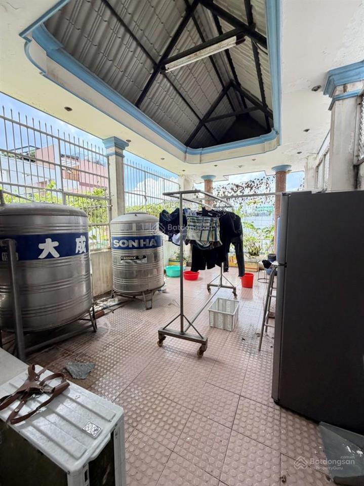 Hxh tô hiệu  hòa bình 60m2, 3 tầng 6,8 tỷ ngay đầm sen
