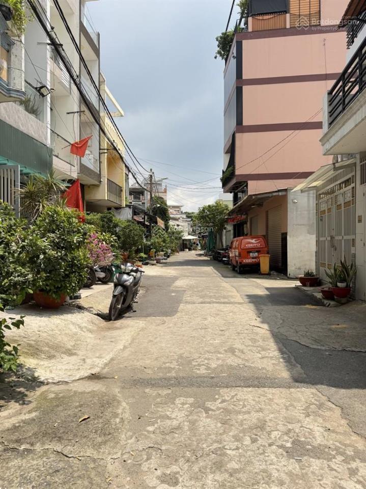 Hxh tô hiệu  hòa bình 60m2, 3 tầng 6,8 tỷ ngay đầm sen