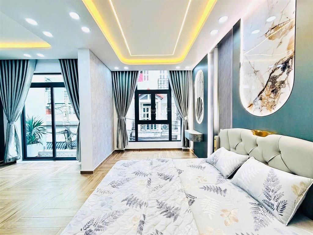 Nhà hoà hưng quận 10 gần go miền đông
