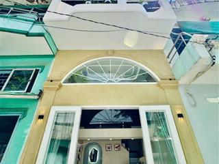 Nhà nguyễn lâm, phường 6, bình thạnh
