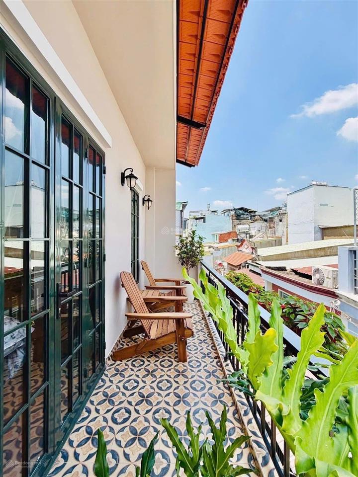 Nhà gần trường thcs hậu giang trên đường lò siêu q11