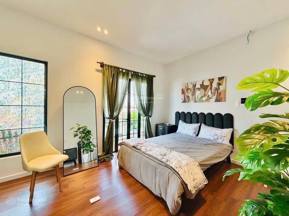 Nhà gần trường thcs hậu giang trên đường lò siêu q11