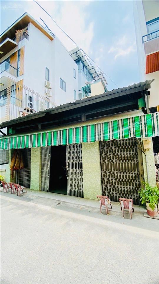 Nhà ngay đại học gia định trên đường nguyễn văn công gò vấp
