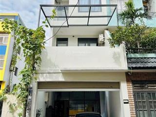 Gần ngay trung tâm q1 nhà đẹp trên đường hai bà trưng