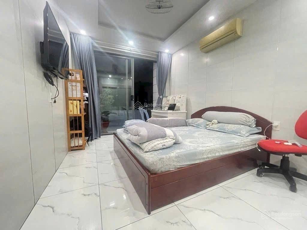 Nhà phổ quang, tân bình gần chùa phổ quang