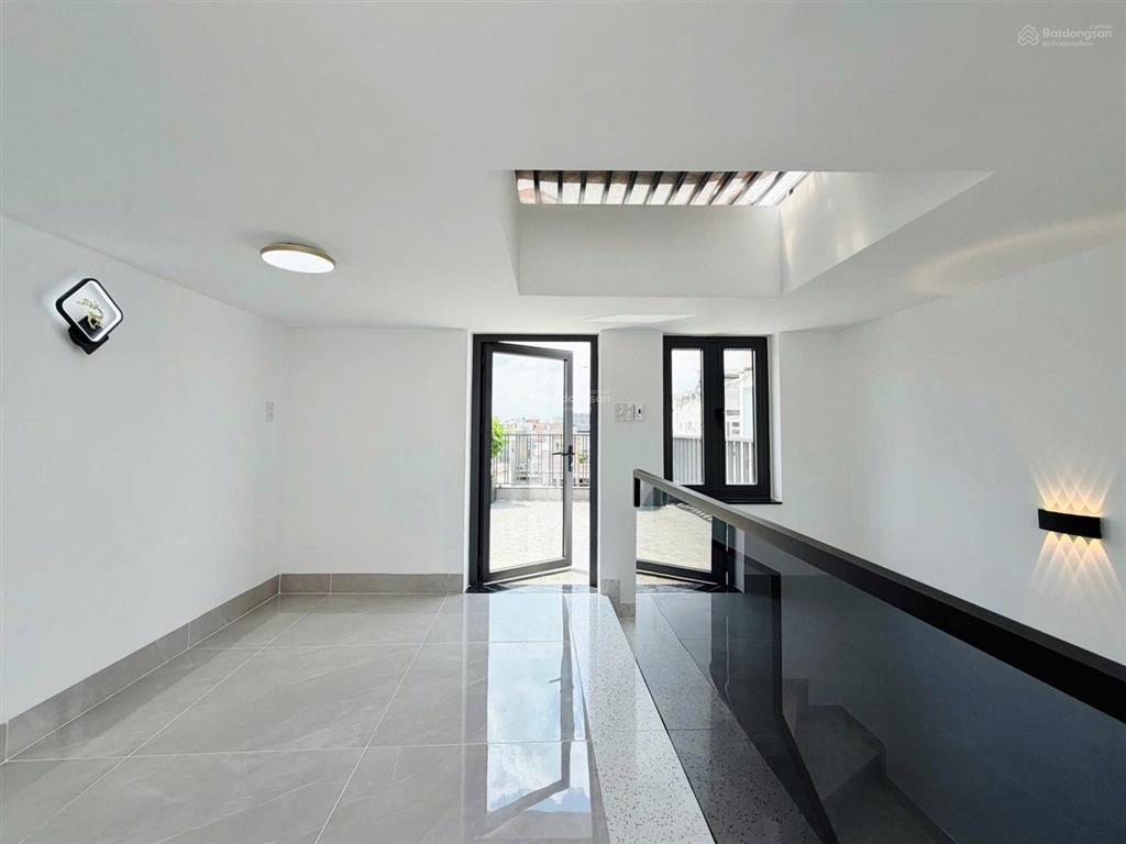 Nhà nguyễn kiệm gần ngã 6 gò vấp