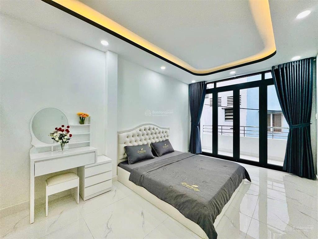 Nhà nguyễn văn công, p3 gò vấp