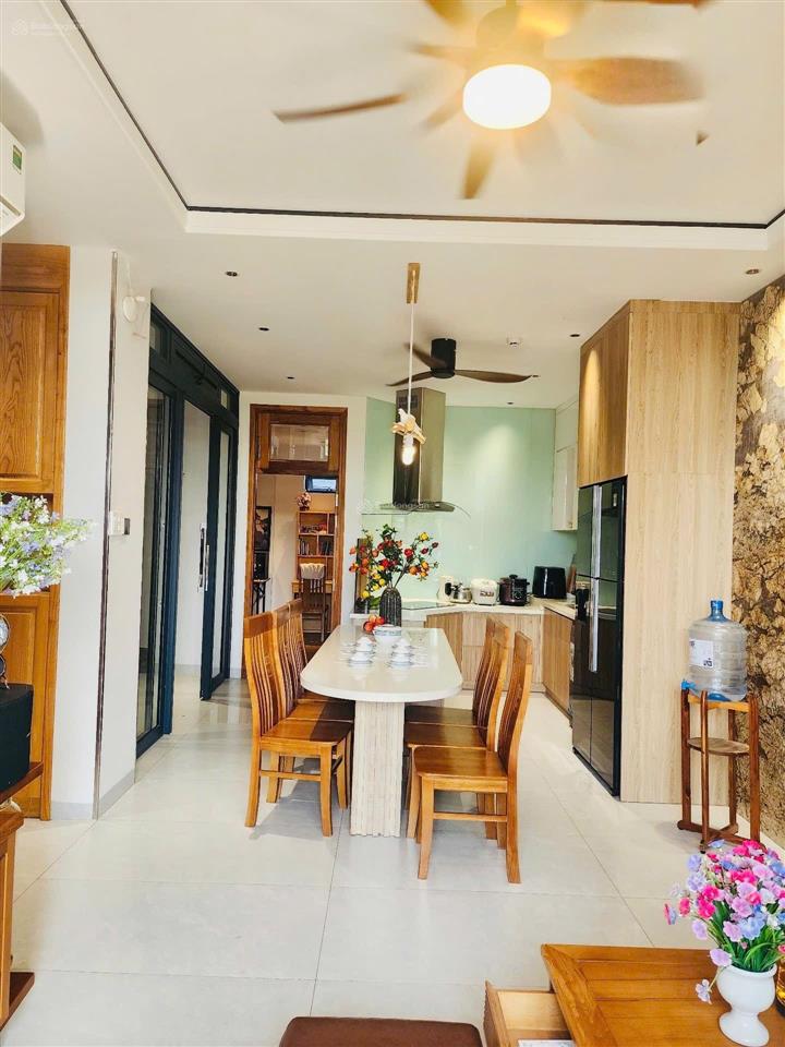 Nhà huỳnh lan khanh gần sân bay tân sơn nhất