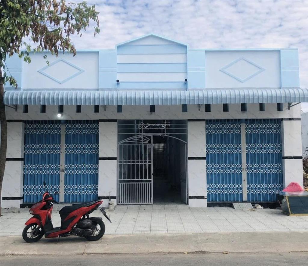 Gia đình có việc cần bán gấp dãy trọ gần chợ đông thành đường lê hồng phong, dĩ an