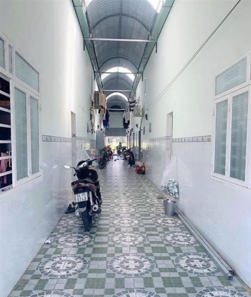 Gia đình có việc cần bán gấp dãy trọ gần chợ đông thành đường lê hồng phong, dĩ an
