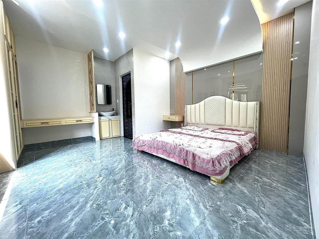 Nhà phố lái thiêu sát bên lotte bình dương 108m²