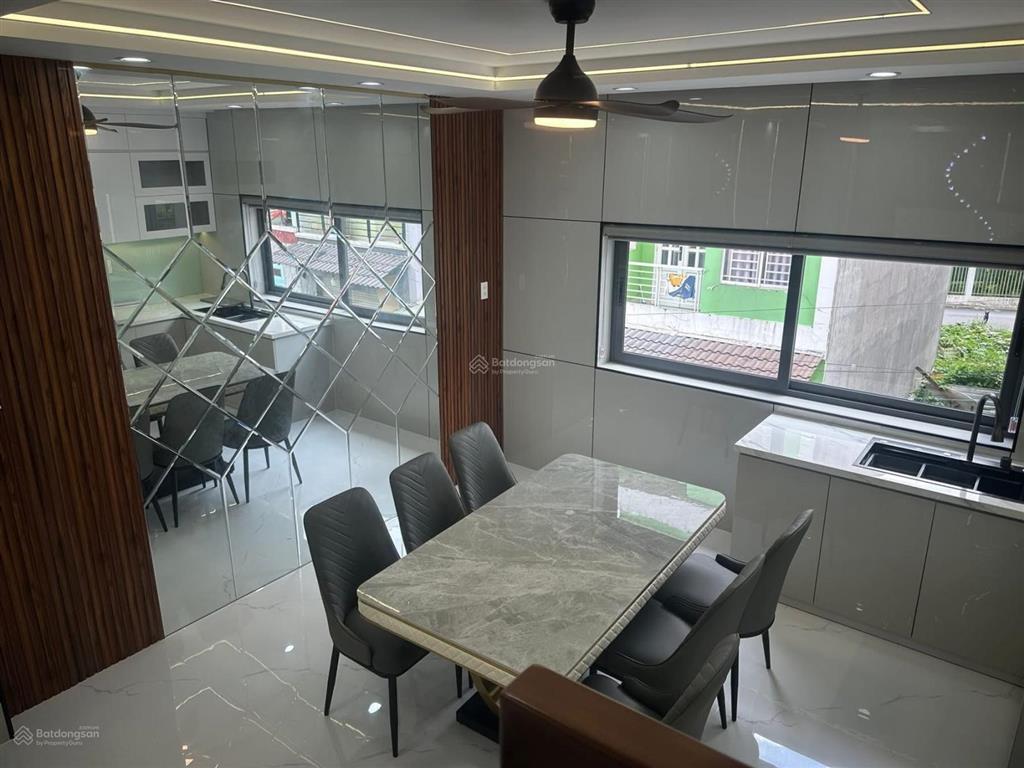 Nhà phố đường thống nhất 2, dĩ an vị trí đẹp, giá chỉ 2,15 tỷ