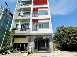 Nhà phố 90m2 vị trí đẹp ngay khu phố 1a