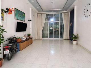 Bán nhà  dt 56m2  gần vòng xoay phú lâm