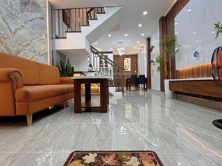 Bán nhà  q11  sát vòng xoay lê đại hành  hẻm xe hơi  4 tầng  8 tỷ hơn