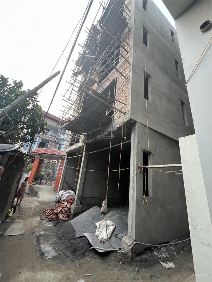 Bán nhà cự đà giá tốt vị trí cự đà khu dân cư đông đúc, an ninh tốt