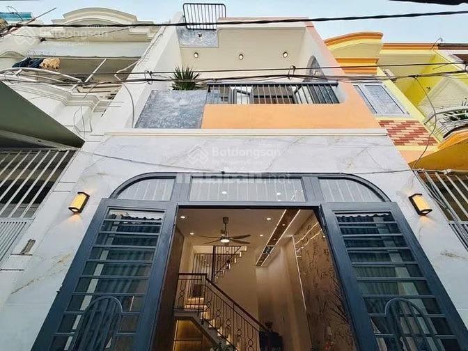 Bán căn nhà đường bùi đình túy, quận bình thạnh, 70m2