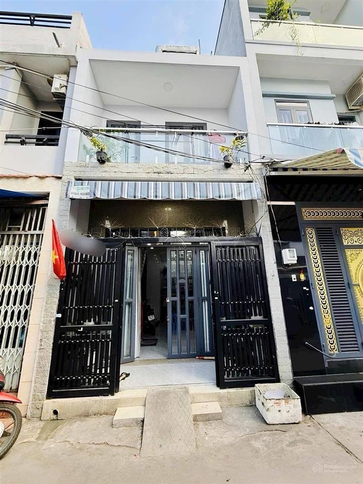 Cô thủy kẹt tiền cần bán gấp căn nhà đường phạm văn hai p.1 q.tân bình ( 40m2) giá 3 tỷ 950