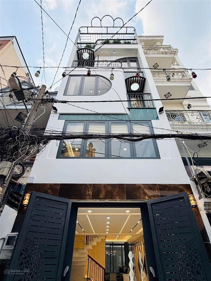 Trung tâm quận 3 võ thị sáu giá hiếm chỉ vs 4 tỷ chủ nhà cần bán gấp nhà full nội thất vào ở ngay