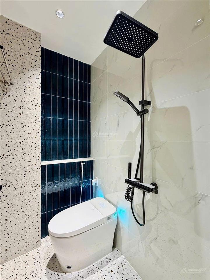 Trung tâm quận 3 võ thị sáu giá hiếm chỉ vs 4 tỷ chủ nhà cần bán gấp nhà full nội thất vào ở ngay