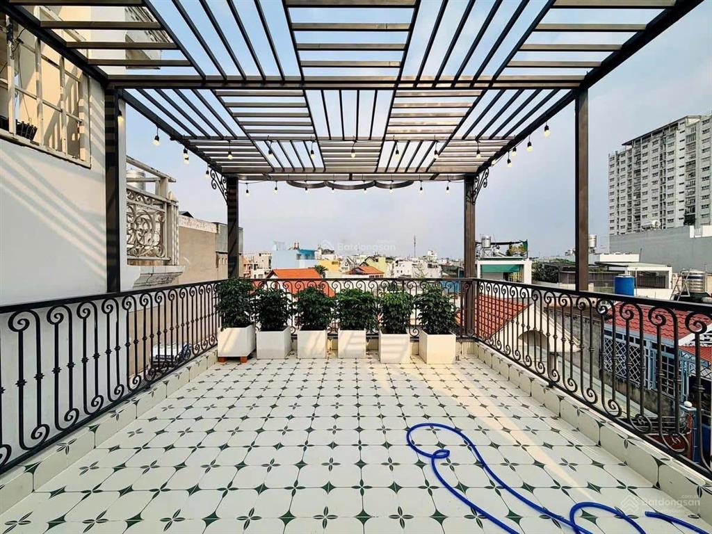 Trung tâm quận 3 võ thị sáu giá hiếm chỉ vs 4 tỷ chủ nhà cần bán gấp nhà full nội thất vào ở ngay