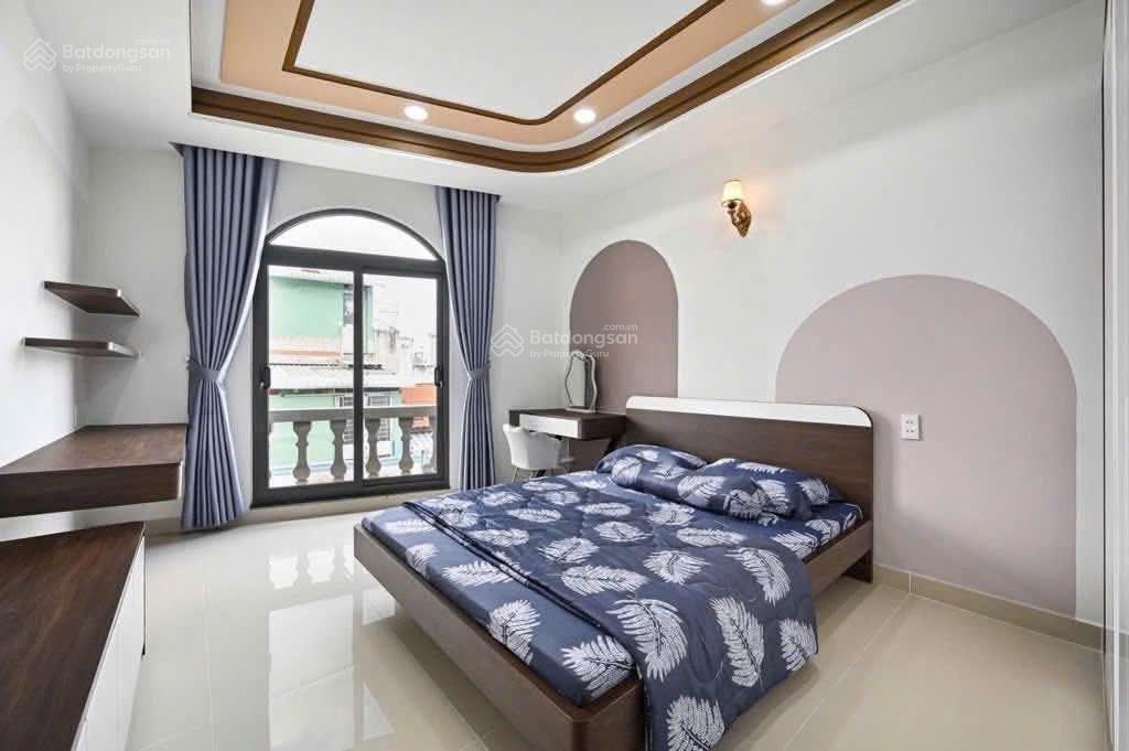 Trong tầm giá 2 tỷ ở nguyễn tri phương quận 10 hiếm có căn nào đầy đủ tiện ích full nội thất