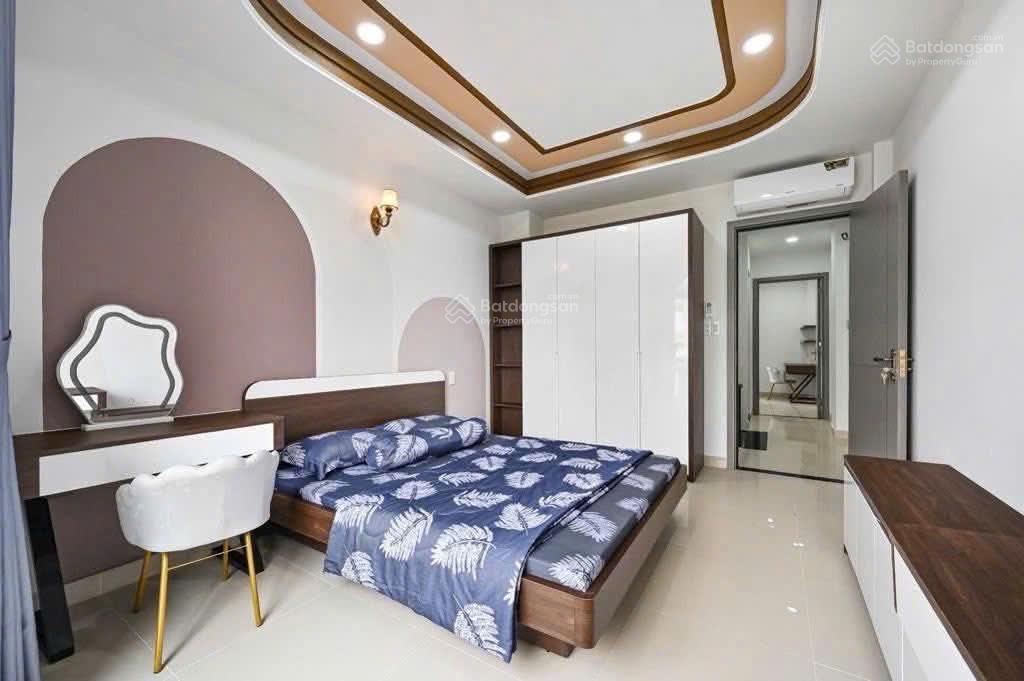 Trong tầm giá 2 tỷ ở nguyễn tri phương quận 10 hiếm có căn nào đầy đủ tiện ích full nội thất