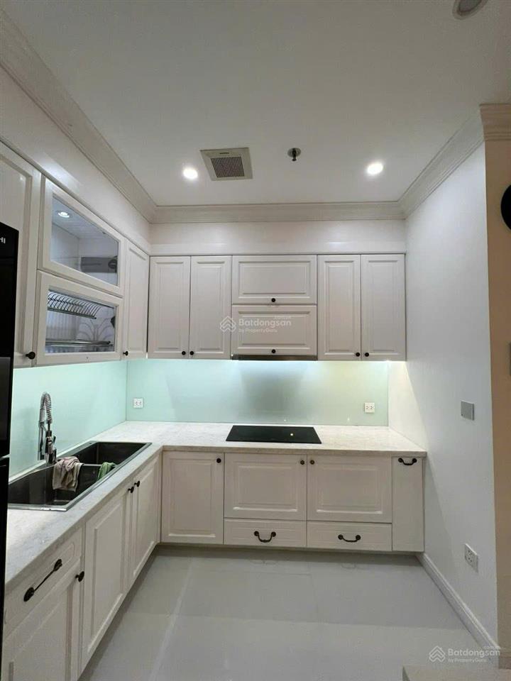 Bán shophouse carillon 7, giá cực chất 9,2 tỷ(giá thật) 174 m2, 4pn, 3wc, tặng nt.  0903 318 ***