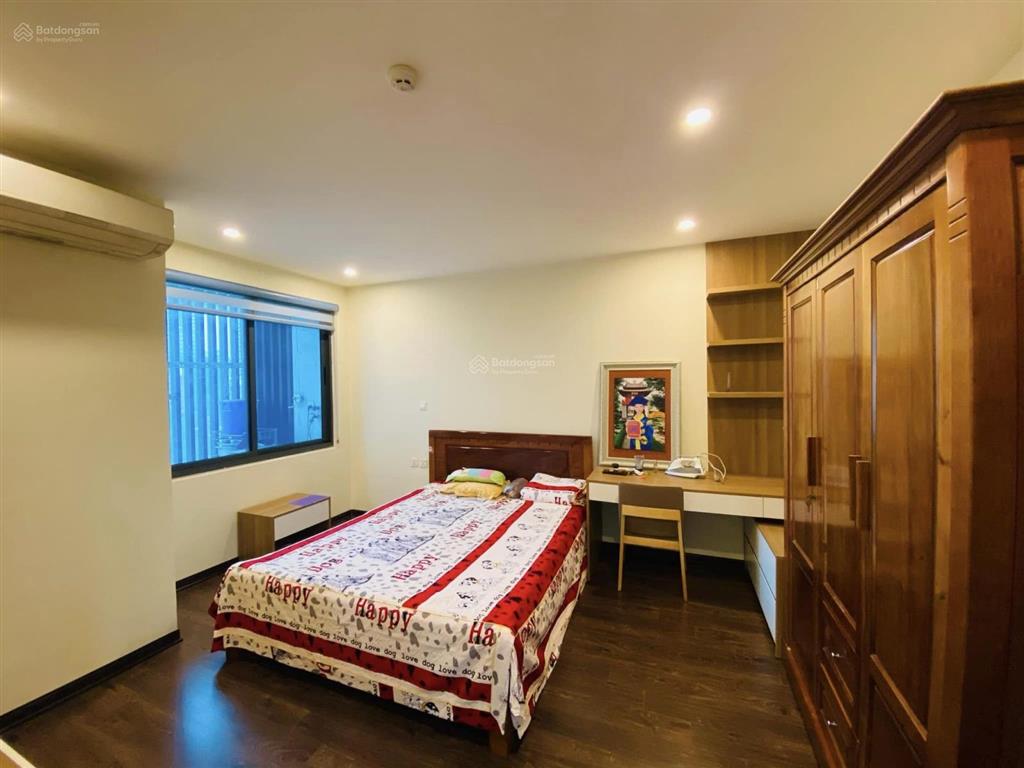 Bán chung cư licogi 13 số 164 khuất duy tiến căn góc 120m2, 3 ngủ, 2 vs gía tốt