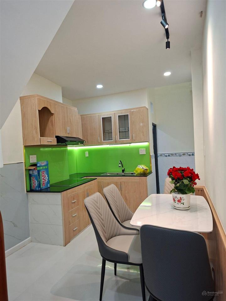 Bán nhà mới đẹp  31m²  2pn  sát đặng văn bi, thủ đức gần metro, full nội thất  giá 4.8 tỷ