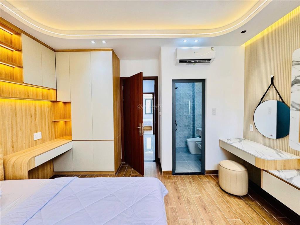 Hàng hiếm tại đặng văn ngữ, 62m2, nhà sẳn hd thuê 15tr/tháng  sổ hồng riêng bao sang tên