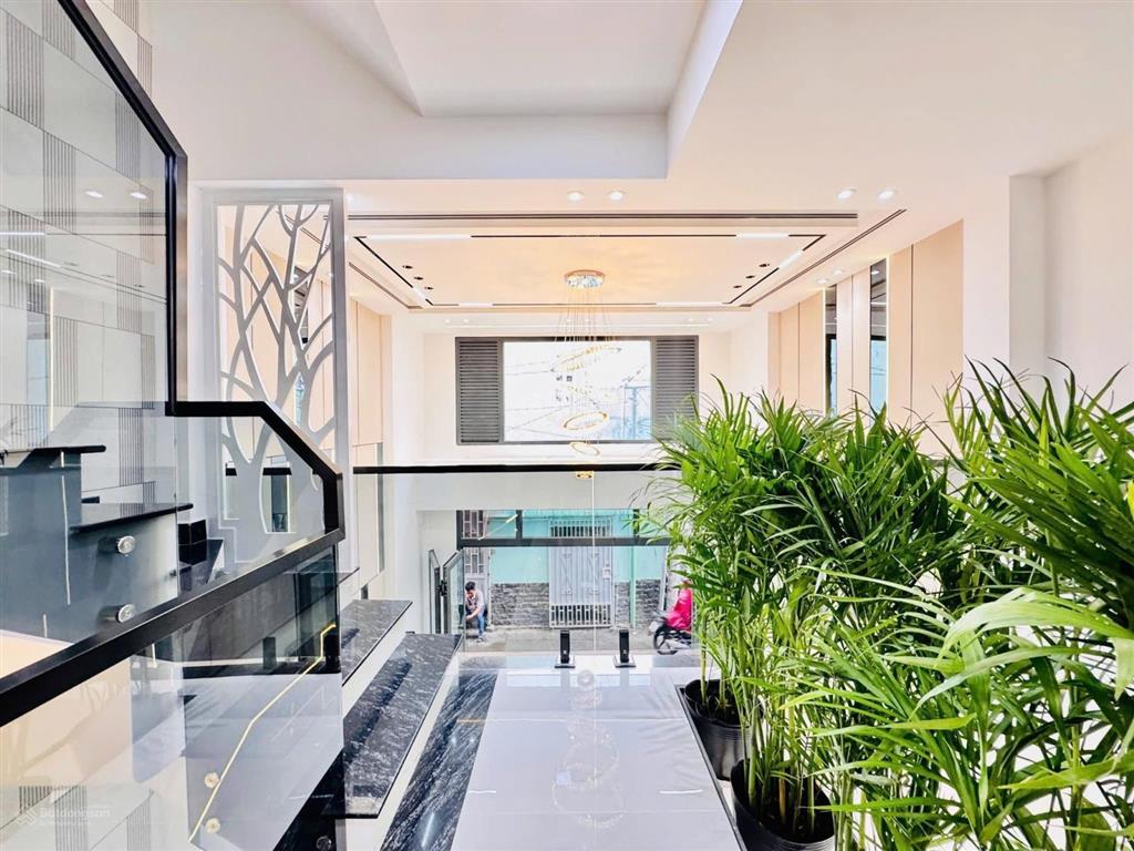 Hàng hiếm tại đặng văn ngữ, 62m2, nhà sẳn hd thuê 15tr/tháng  sổ hồng riêng bao sang tên