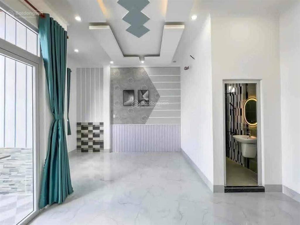 Chỉnh chủ gửi bán nhà tạ quang bửu 60m2  tặng full nội thất và bao phí sang tên
