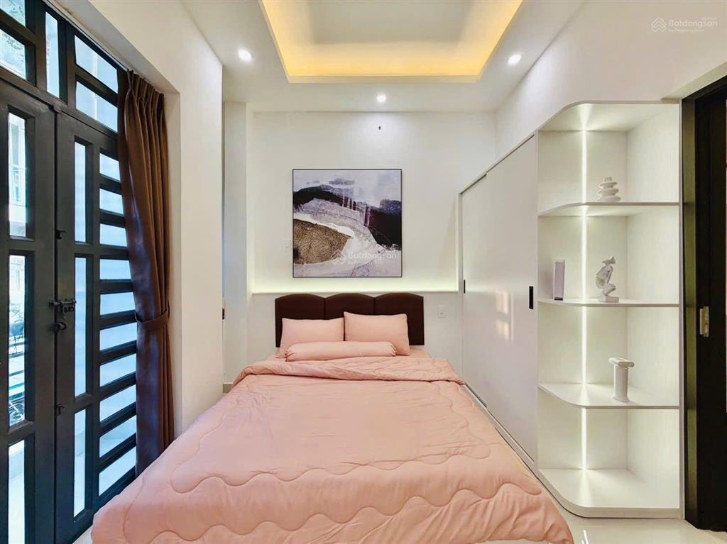 Bán nhà riêng tại tôn đản, 64 m2, hàng hiếm tại quận 4, pháp lý bao chuẩn tặng full nt
