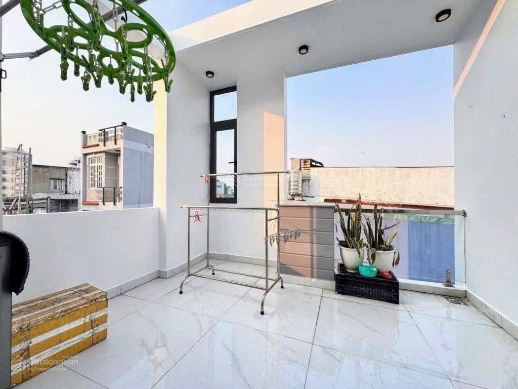 Sở hữu nhà đẹp gò dầu  hẻm xe hơi  nhà mới sang sửa  sổ hồng riêng  bao check pháp lý